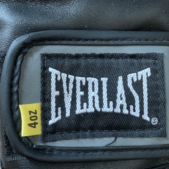 Everlast MMA Pro Style Grappling Gloves 4OZ S/M - Picture 3 of 7